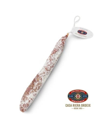 découvrez le fuet catalan, une délicieuse charcuterie ibérique, savoureuse et parfumée, idéale pour vos apéritifs ou plats gourmands. un incontournable de la gastronomie catalane!